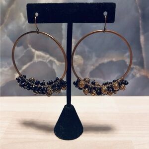 Elegant Gold and Black Beaded Hoop Earrings